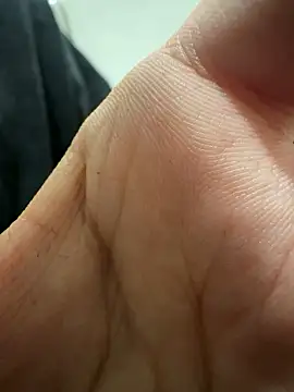 POCARI SWEAT online show from October 2025 05:28:01 AM