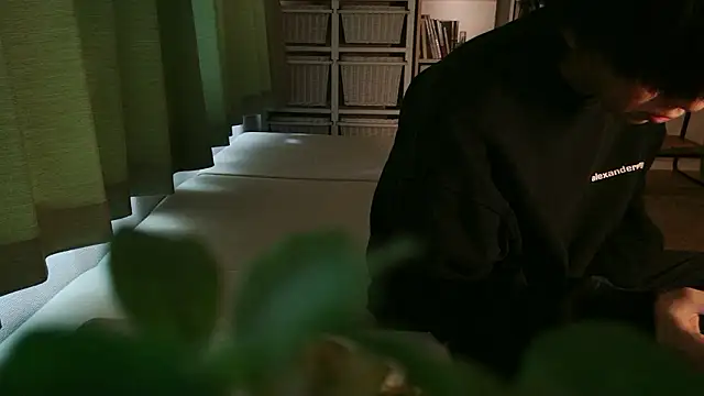 POCARI SWEAT online show from February 2026 06:28:02 AM