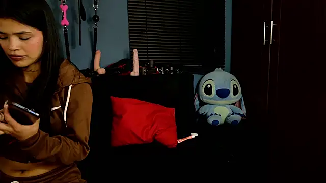 Alaia Asuka online show from January 2025 11:24:01 PM