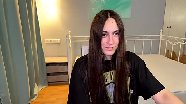 Snapshot of AliceKolltt chatting on June 2026 02:24:02 AM AliceKolltt online show from June 2026 02:24:02 AM