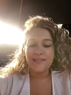 Snapshot of Sara_smiiith211 chatting on January 2025 01:50:01 AM Sara smiiith211 online show from January 2025 01:50:01 AM