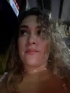 Snapshot of Sara_smiiith211 chatting on October 2025 12:10:02 AM Sara smiiith211 online show from October 2025 12:10:02 AM