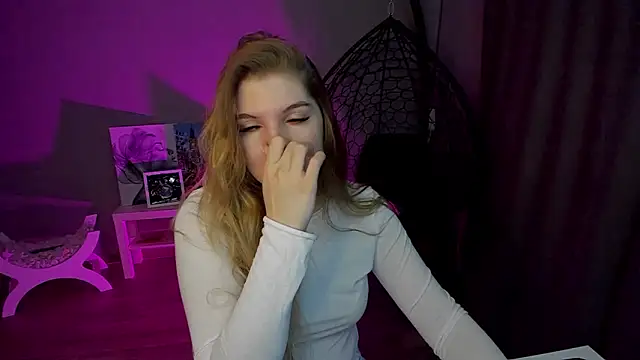 lily williamss online show from February 2026 12:20:01 AM