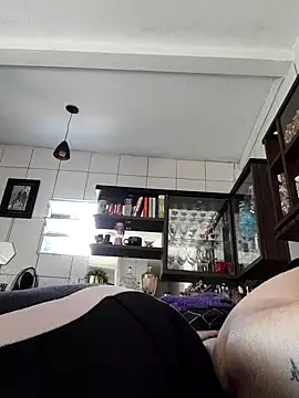 marcialoira online show from November 2025 06:52:02 PM