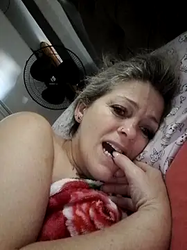 marcialoira online show from November 2025 10:59:01 AM