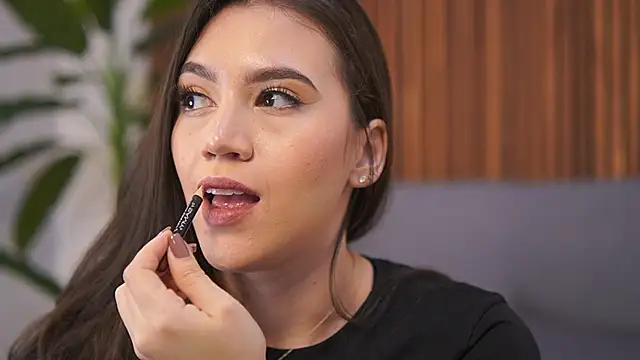 Amelia Rouse online show from February 2025 10:17:02 PM