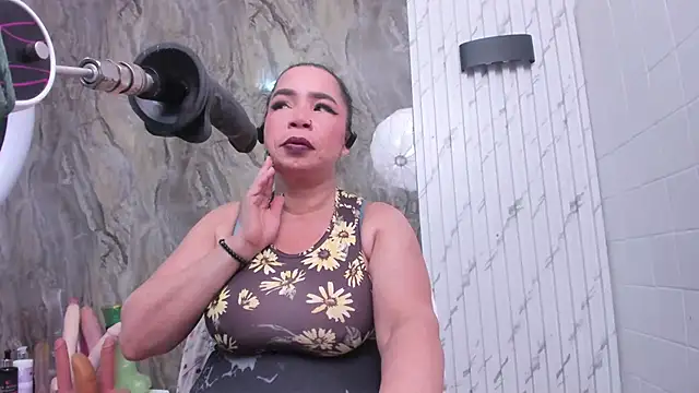 annie wigg online show from December 2025 03:45:02 AM