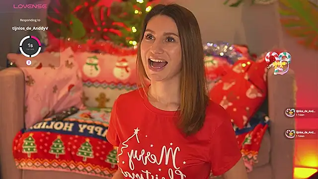 JuliaRichard online show from December 2024 12:38:01 PM