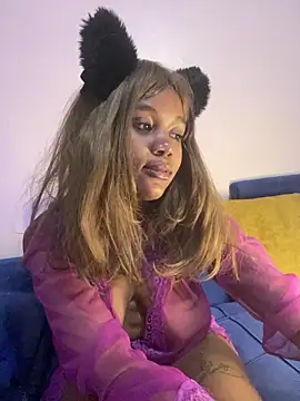 Cherrytowild online show from October 2025 08:24:02 PM