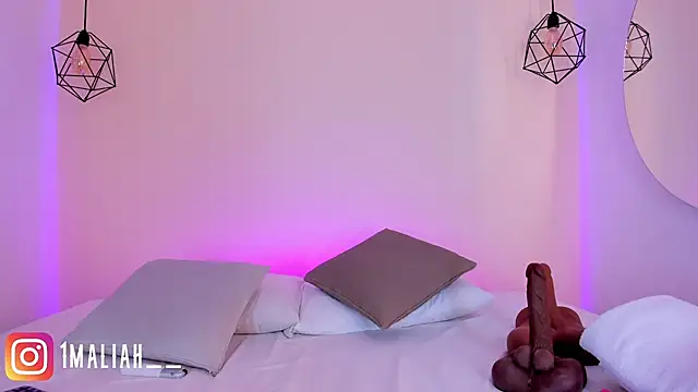 Dasha-b online show from September 2025 08:34:02 PM