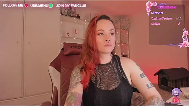 Snapshot of Domina_Deivis chatting on January 2025 08:18:02 AM Domina Deivis online show from January 2025 08:18:02 AM