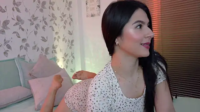 Nathaly-Lopez online show from June 2026 03:22:02 PM