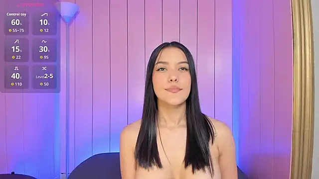 lexiethompson  online show from December 2025 12:10:02 PM