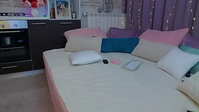 AyanaJoy online show from October 2025 10:45:02 PM