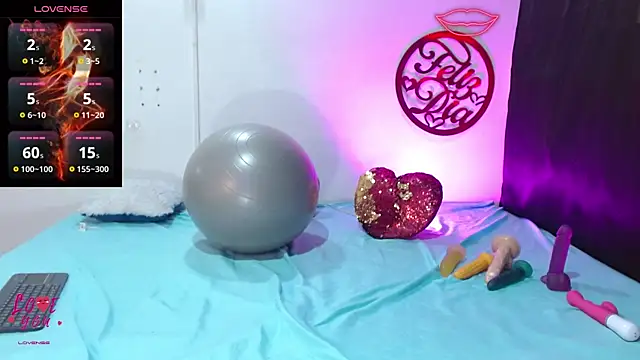 cleopatraa online show from February 2025 06:43:01 PM