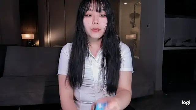 hee young11 online show from March 2025 02:51:02 PM