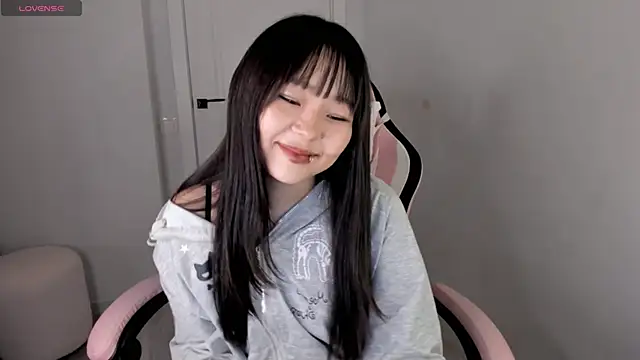 hee young11 online show from September 2025 04:41:02 PM