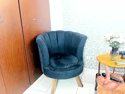 mabelsaravia online show from February 2026 07:14:02 PM