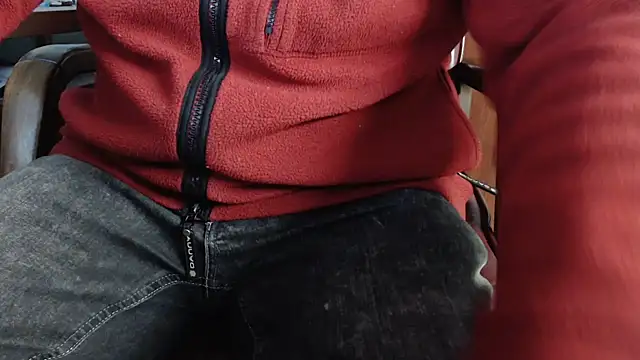 smoothandtiny online show from March 2025 08:37:02 AM