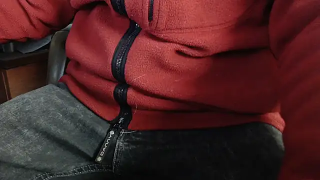 smoothandtiny online show from March 2025 03:58:02 PM