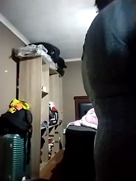 Snapshot of MATUREBUSSTY chatting on March 2025 02:42:02 AM MATUREBUSSTY online show from March 2025 02:42:02 AM