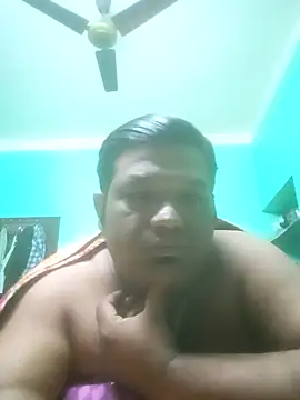 Snapshot of ssamit0808 chatting on January 2025 07:35:01 PM ssamit0808 online show from January 2025 07:35:01 PM