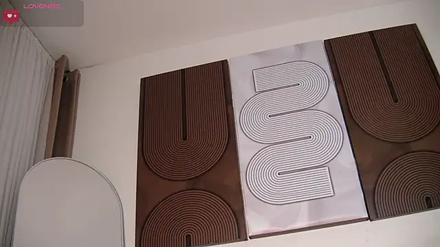 Snapshot of aidaadams chatting on March 2026 11:34:02 AM aidaadams online show from March 2026 11:34:02 AM