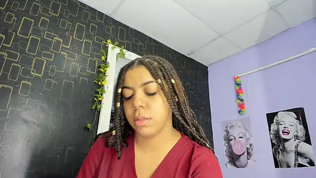 Snapshot of Alika01 chatting on January 2025 12:51:02 PM Alika01 online show from January 2025 12:51:02 PM