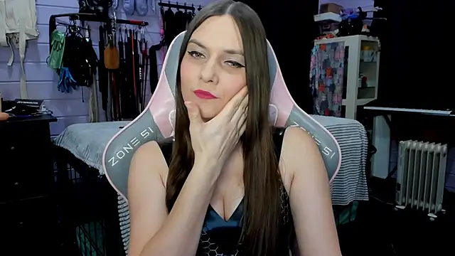 Stroynyash online show from February 2025 03:26:01 PM