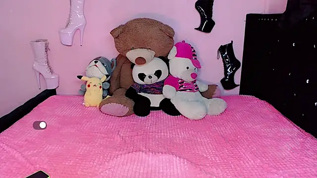 Snapshot of Ciinamonloren chatting on March 2025 09:23:01 AM Ciinamonloren online show from March 2025 09:23:01 AM