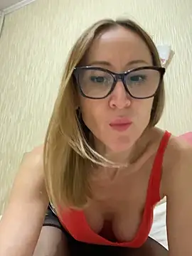 LauraDavis online show from January 2026 09:39:02 PM