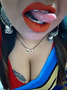 Snapshot of YR-SHIVANI chatting on February 2025 04:25:02 AM YR-SHIVANI online show from February 2025 04:25:02 AM