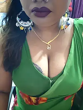 Snapshot of YR-SHIVANI chatting on October 2025 04:24:02 AM YR-SHIVANI online show from October 2025 04:24:02 AM