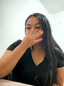 PUSHYLATE online show from January 2026 02:20:01 PM