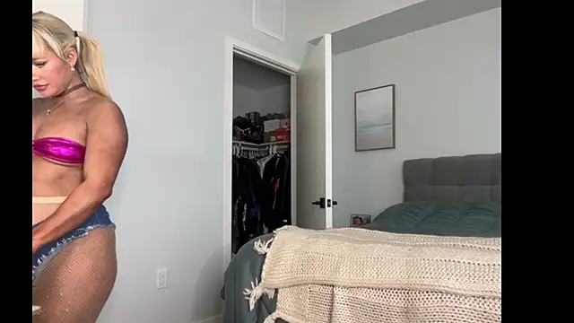 ElenaErickson online show from January 2026 07:41:01 PM