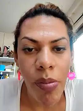 Snapshot of CurvyViolet chatting on March 2025 05:59:02 PM CurvyViolet online show from March 2025 05:59:02 PM