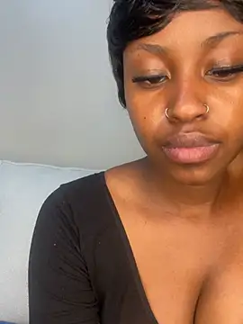 hot daily online show from February 2025 08:38:02 PM