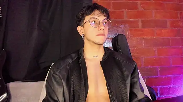 koddy 0 online show from October 2025 12:44:01 AM