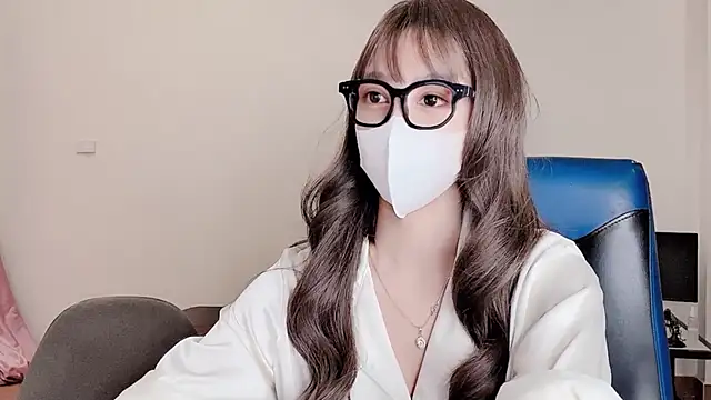 Mono-Stewardesss online show from December 2024 01:28:02 PM