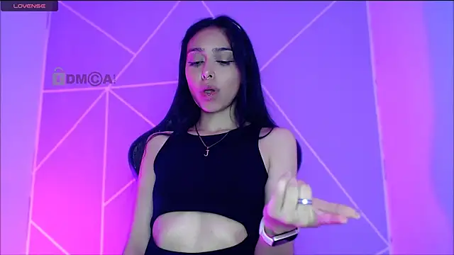 lilylouisee online show from November 2025 01:40:01 PM