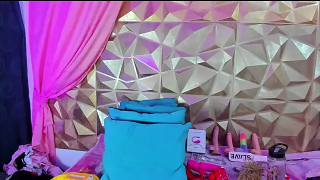 neeko princes online show from February 2025 12:11:01 PM