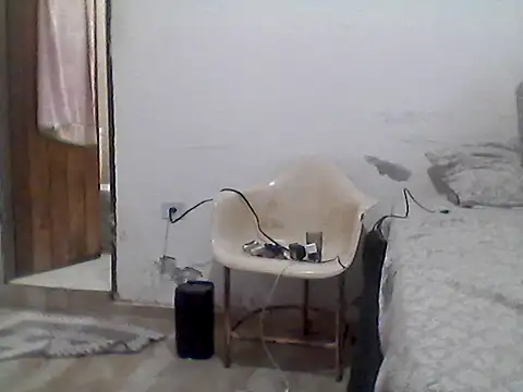 Snapshot of mariy_ chatting on October 2025 12:33:02 AM mariy  online show from October 2025 12:33:02 AM