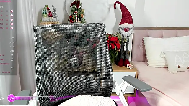 Snapshot of _Joliie_ chatting on December 2024 05:47:01 AM  Joliie  online show from December 2024 05:47:01 AM