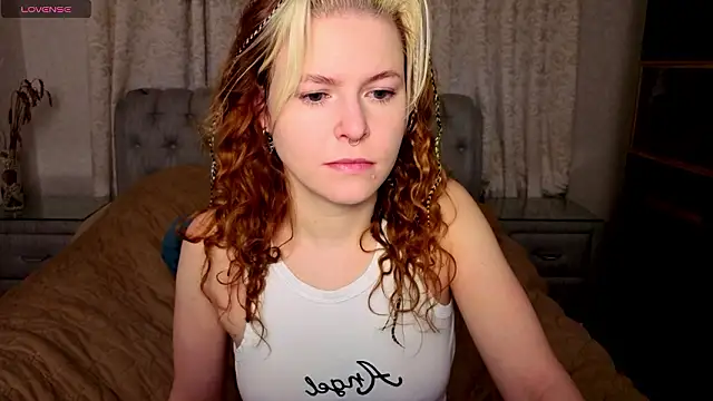 rocky foxy online show from March 2026 02:12:02 PM