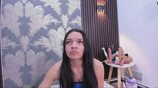 Snapshot of _shantal_smith chatting on January 2025 05:19:01 PM shantal smith online show from January 2025 05:19:01 PM