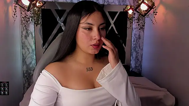 Lia 14  online show from December 2024 11:31:02 AM