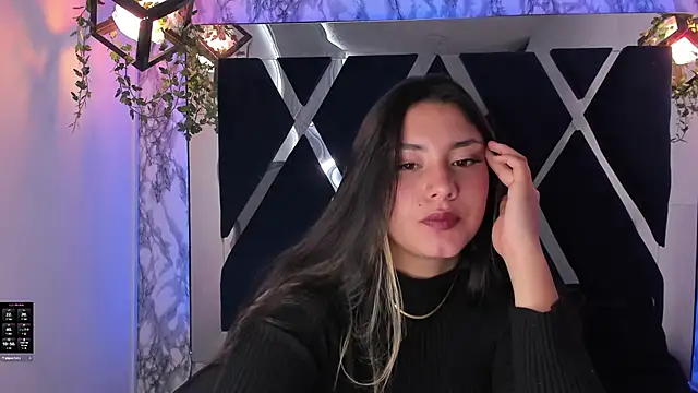 Lia 14  online show from January 2025 02:46:01 PM