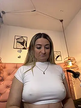 antonella87 online show from February 2026 10:48:01 PM