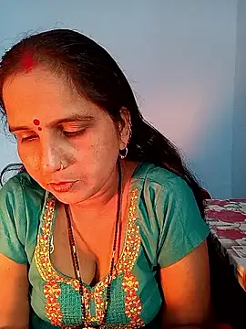 reemacouple007 online show from November 2025 08:57:01 AM