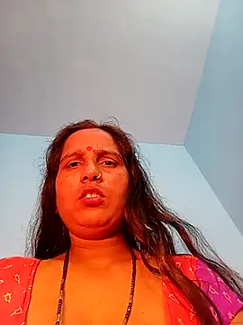 reemacouple007 online show from December 2025 07:54:02 PM